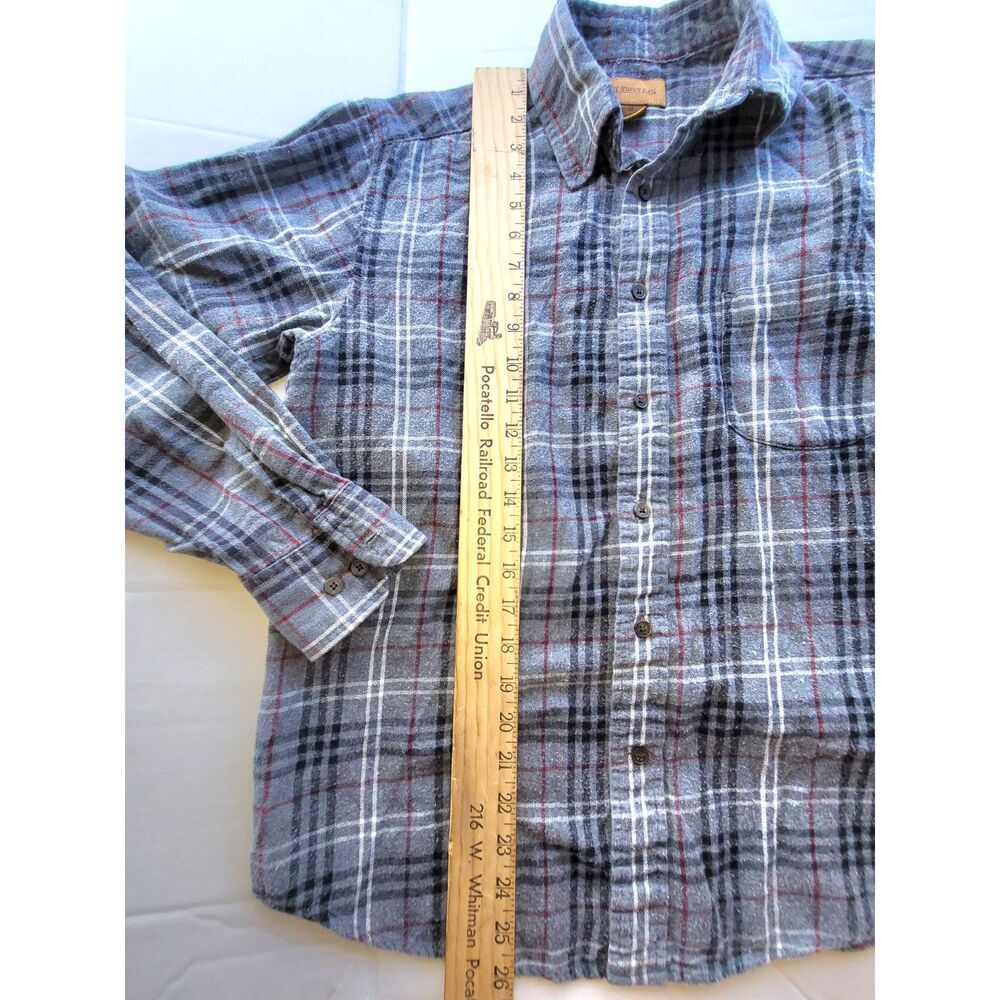 Men's St, John's Bay button down flannel Cotton size Medium - Picture 7 of 9